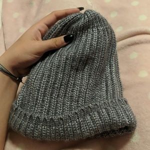 Grey beanie